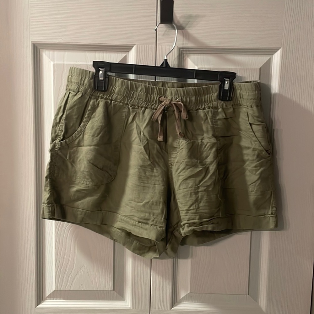 New York and Company Shorts
